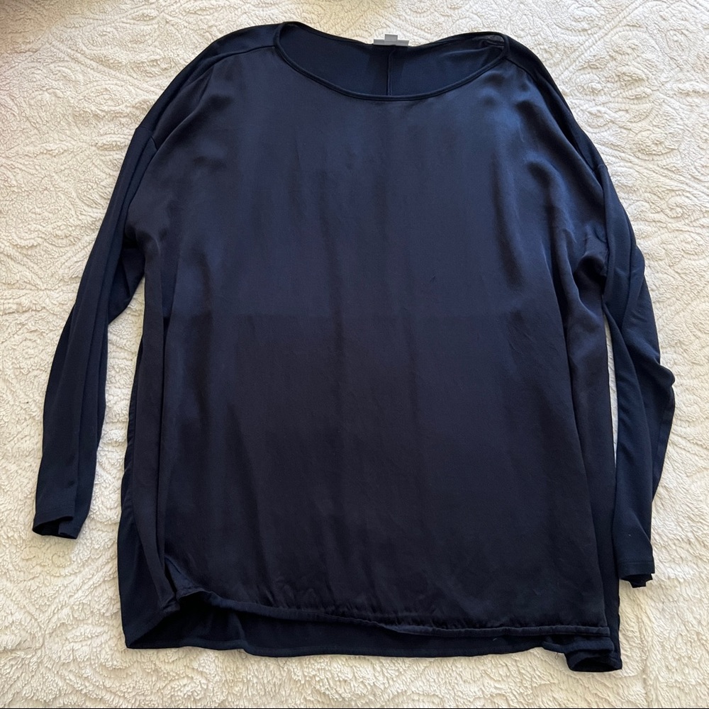 J Jill • navy blue super soft blouse or sleep top